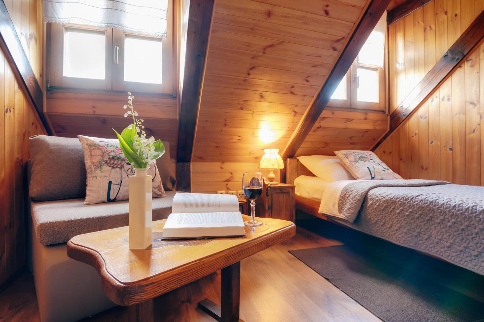 Guesthouse Pod Rastockim Krovom Slunj Eksteriør billede