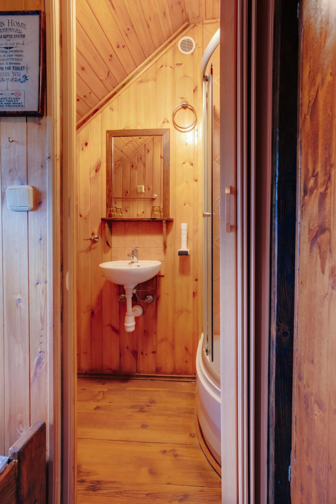 Guesthouse Pod Rastockim Krovom Slunj Eksteriør billede